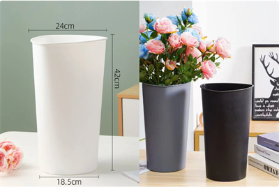 Ваза флориста треугольная горловина размер L (h=41см, верх 24см) Белый 20220