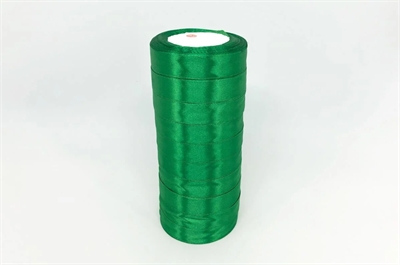 Лента атласная на пенопласте (20мм х 25ярд) Зелёный 19 01503