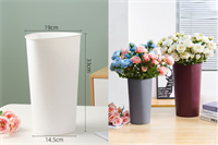 Ваза флориста треугольная горловина размер M (h=33см, верх 19см) Белый 20216