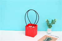 Пакет для цветов крафт форма-2 размер M (11.5 х 10.5 х 13см) 10 шт Красный, плотность 230 гр 17188